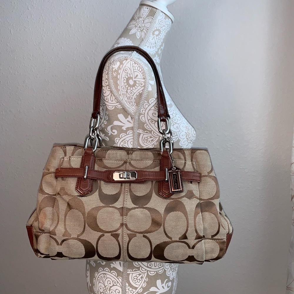 COACH F17806 Chelsea Signature Jayden Carryall